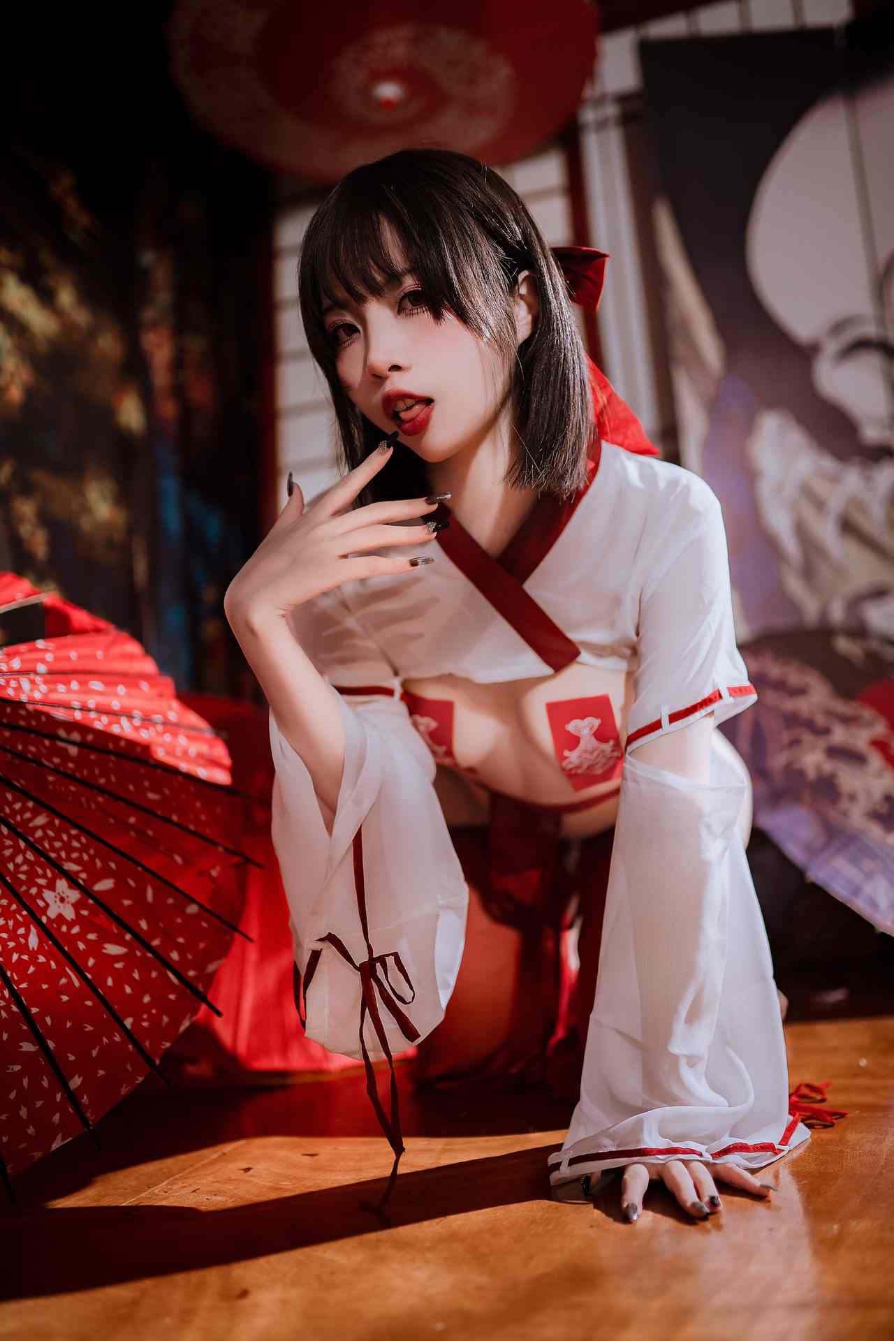 二佐Nisa私房巫女